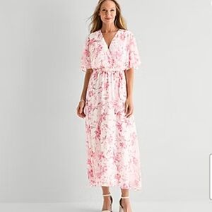 Studio One Floral Pink Maxi Dress with V-Neck Sz 8P